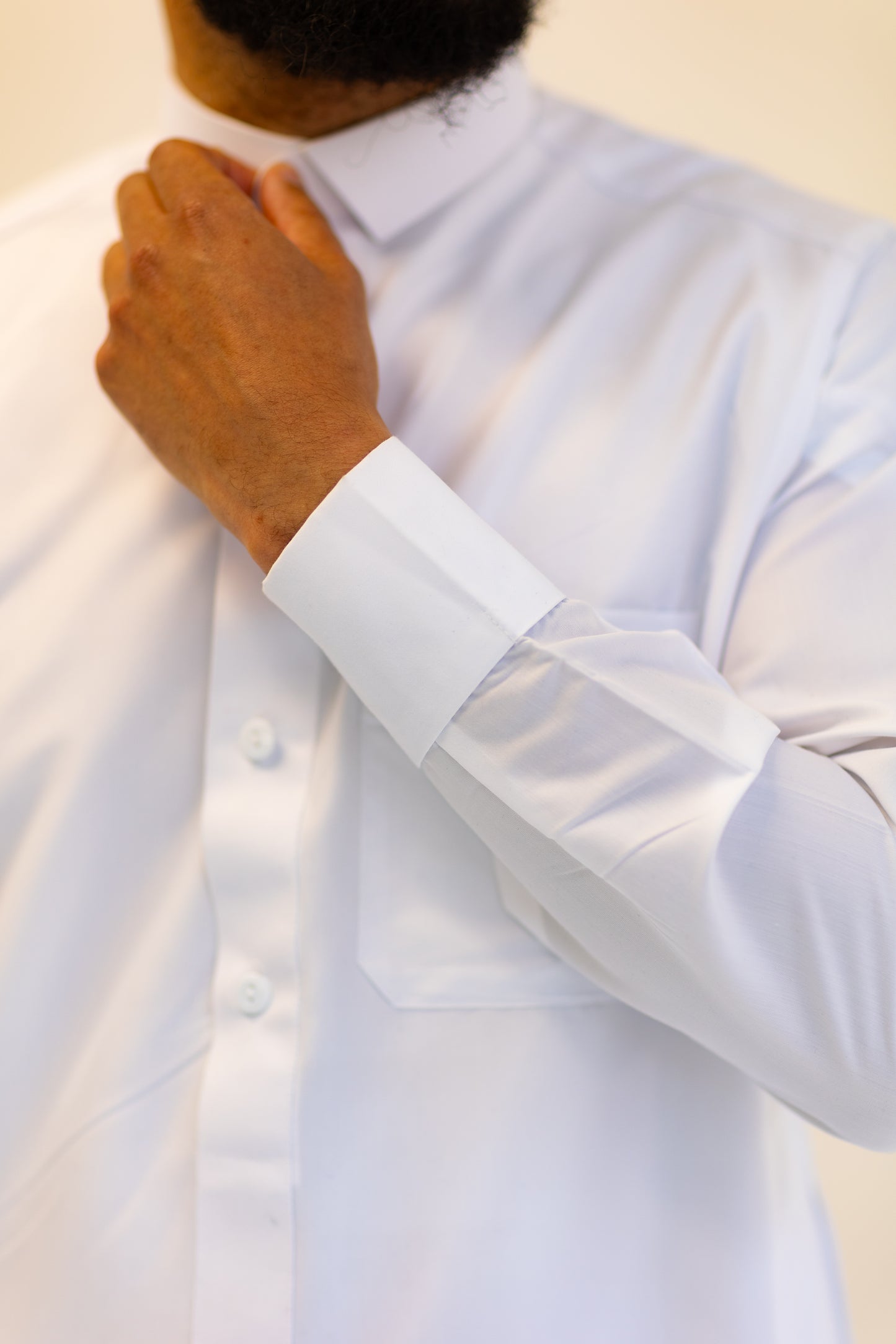 White Saudi Business Thobe